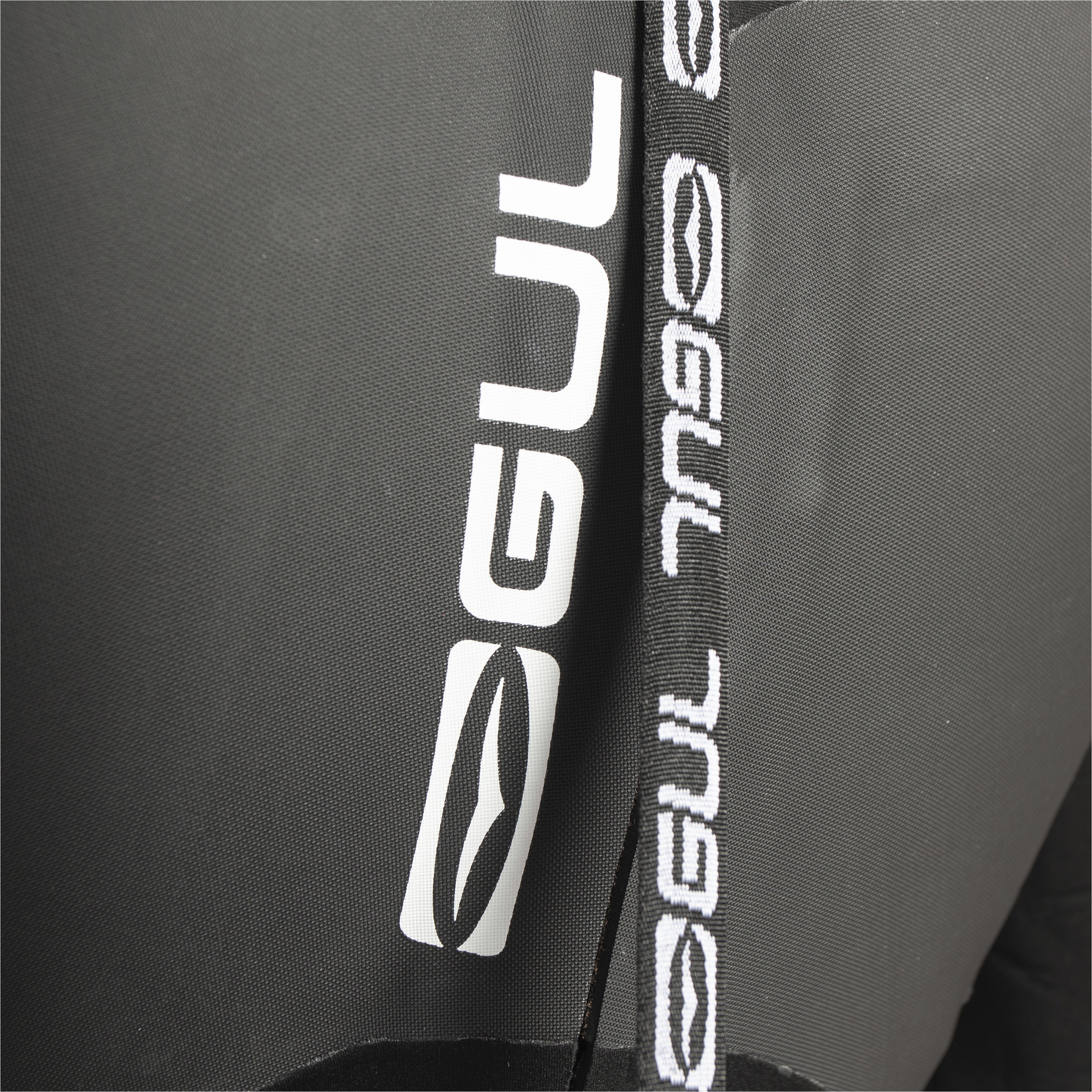 2026 Gul Hommes Response 5/3mm GBS Back Zip Combinaison Néoprène RE1213-C1 - Black